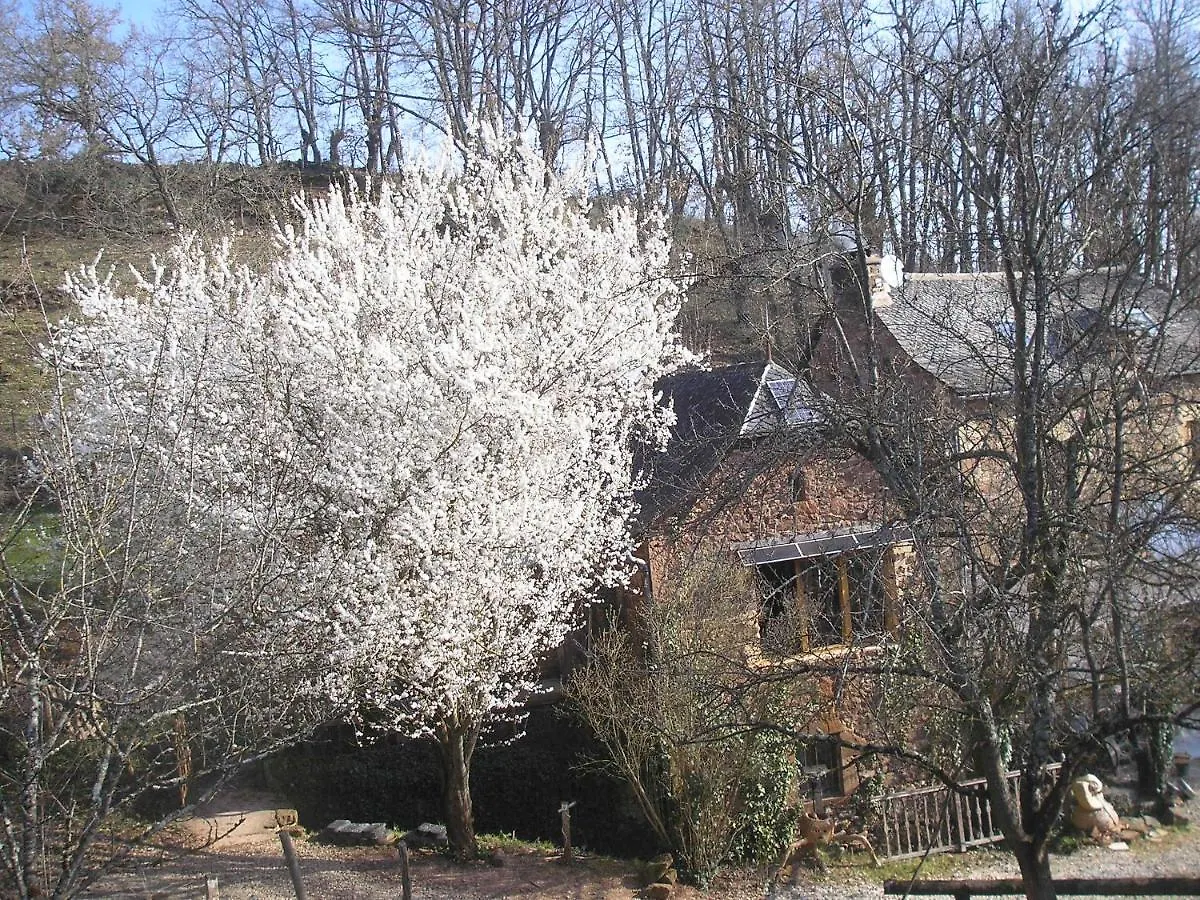 بيت للعطل Grange Renovee En Pleine Nature Valady